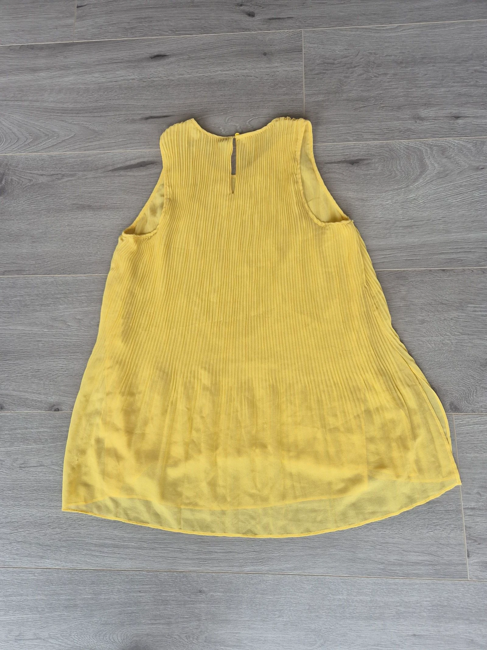 ZARA Haut Plissé Jaune / Blouse Sans Manches avec Fermeture Arrière – Taille S – photo 7